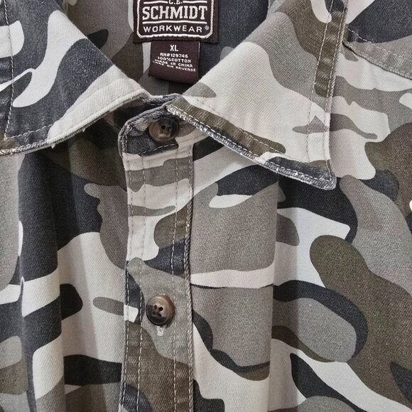 C.E. Schmidt Workwear Camo Fray Edge Sleeveless Button Up Shirt Vest Green Sz XL - Picture 3 of 9